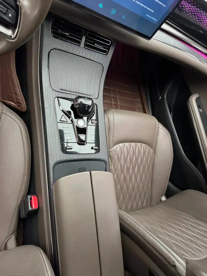 Han EV 2020 Extended Range Luxury Edition — миниатюра 12