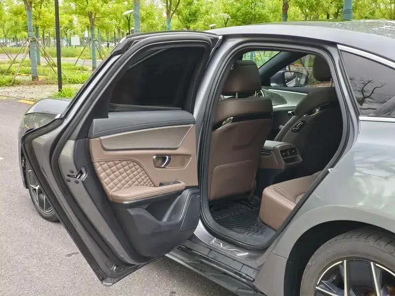 Han EV 2022 Genesis Edition 715KM Deluxe Model — миниатюра 12