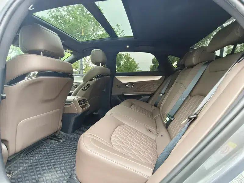 Han EV 2022 Genesis Edition 715KM Deluxe Model — миниатюра 19