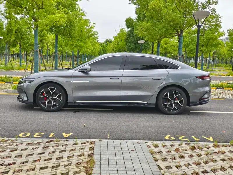 Han EV 2022 Genesis Edition 715KM Deluxe Model — миниатюра 4