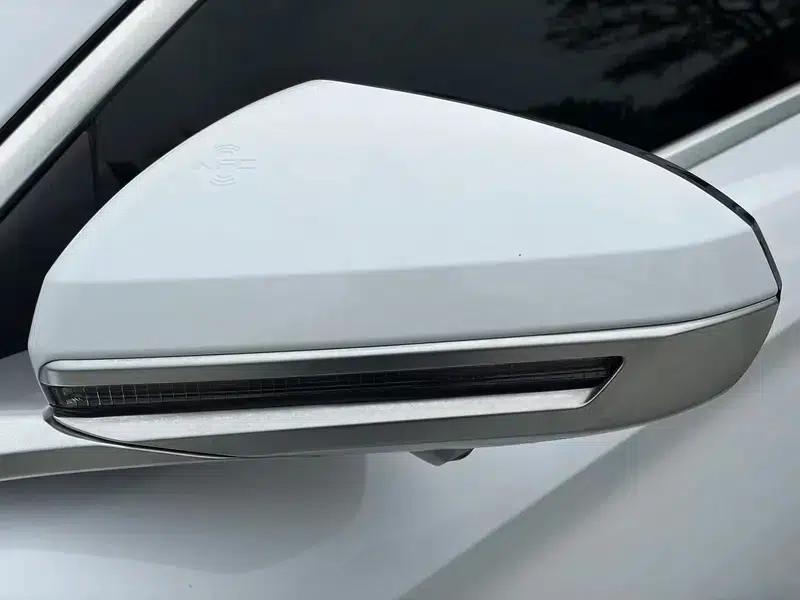Han EV 2020 All-Wheel Drive High-Performance Flagship Edition — миниатюра 10