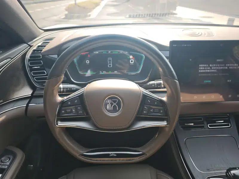 Han EV 2020 Extended Range Luxury Edition — миниатюра 12