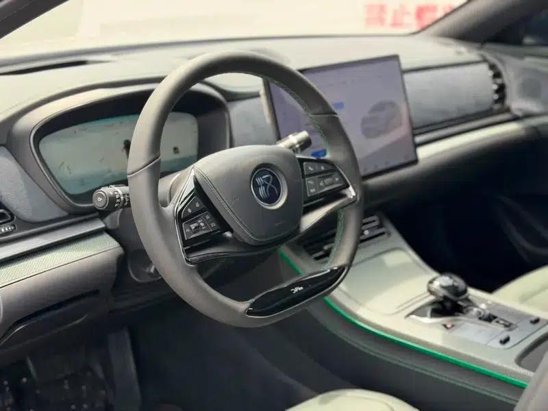 Han EV 2022 610KM 4WD Thousand Mountains Green Limited Edition — миниатюра 15