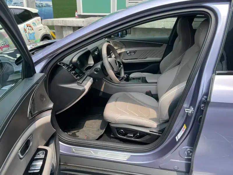 Han EV 2024 Glory Edition 610KM Sky Eye 4WD Intelligent Driving Model — миниатюра 11