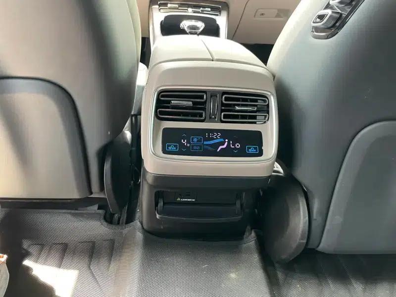 Han EV 2024 Glory Edition 610KM Sky Eye 4WD Intelligent Driving Model — миниатюра 5