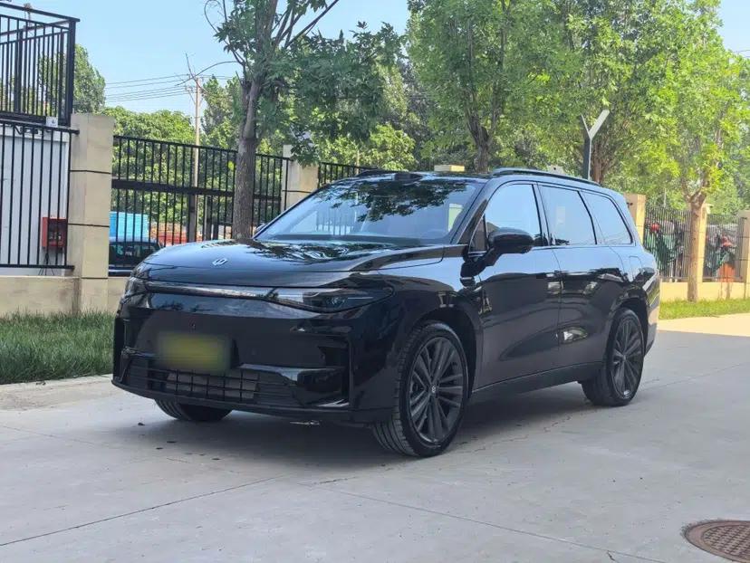 Leapmotor C16 2026 Extended-Range 280 LiDAR Zhizun Edition 6 Seats — миниатюра 1