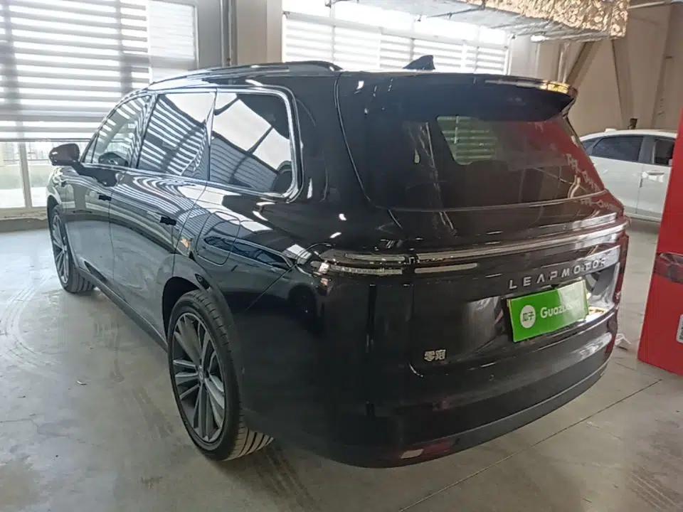 Leapmotor C16 2026 Extended-Range 280 LiDAR Zhizun Edition 6 Seats — миниатюра 4
