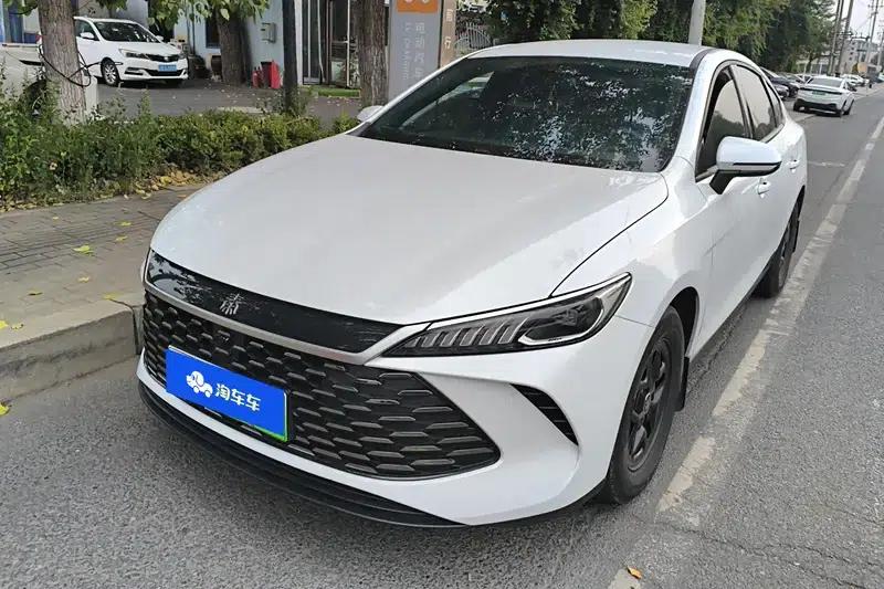 Qin PLUS DM 2025 Intelligent Driving Edition DM-i 55KM Leading Model — миниатюра 1