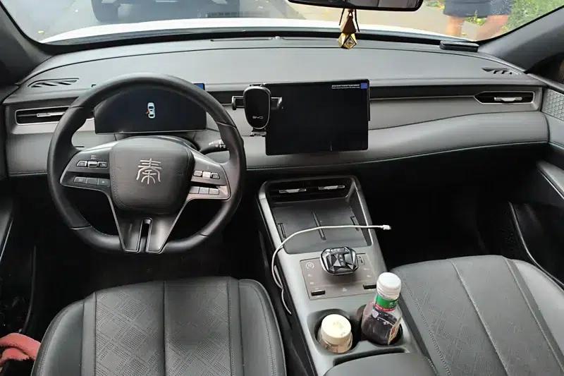 Qin PLUS DM 2025 Intelligent Driving Edition DM-i 55KM Leading Model — миниатюра 15