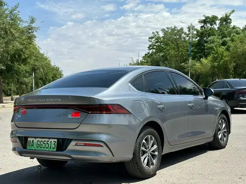 Qin PLUS DM 2024 Glory Edition DM-i 55KM Leading Model — миниатюра 6
