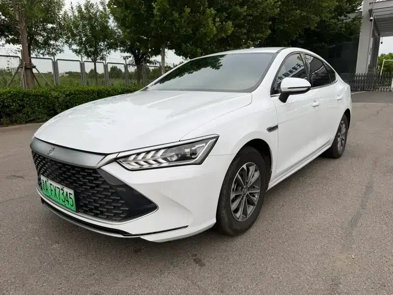 Qin PLUS DM 2024 Glory Edition DM-i 55KM Leading Model — миниатюра 1