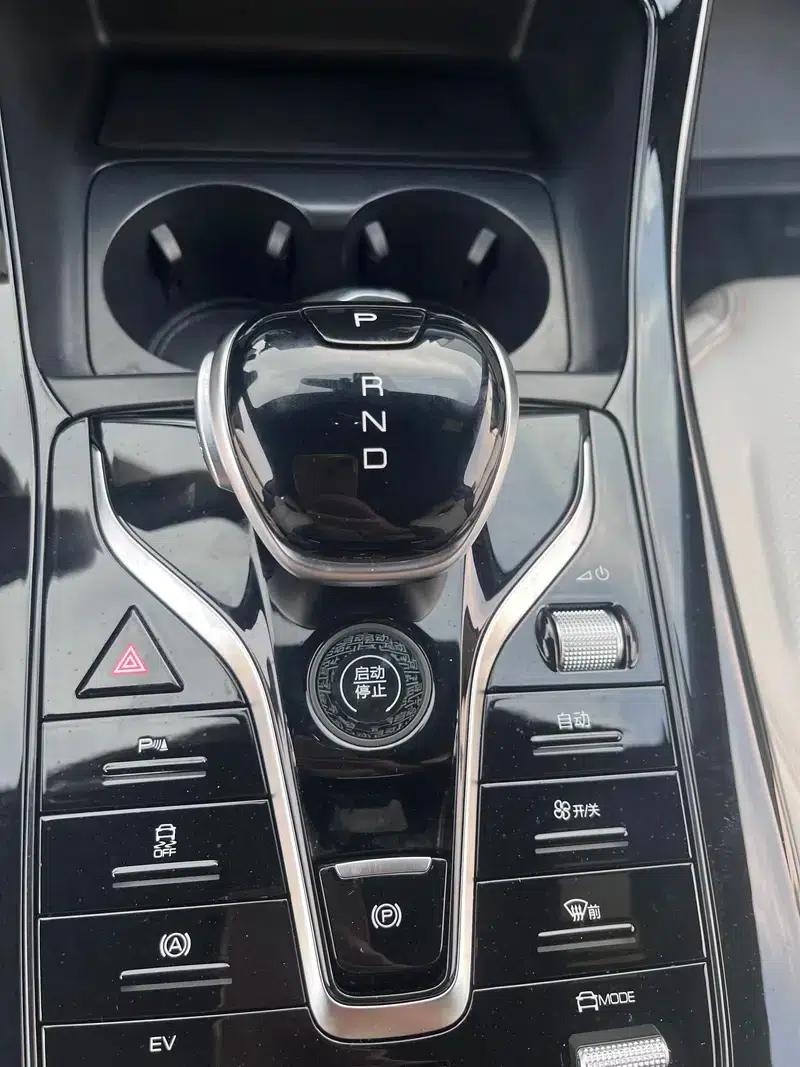 Qin PLUS DM 2023 DM-i Champion Edition 55KM Leading Model — миниатюра 9