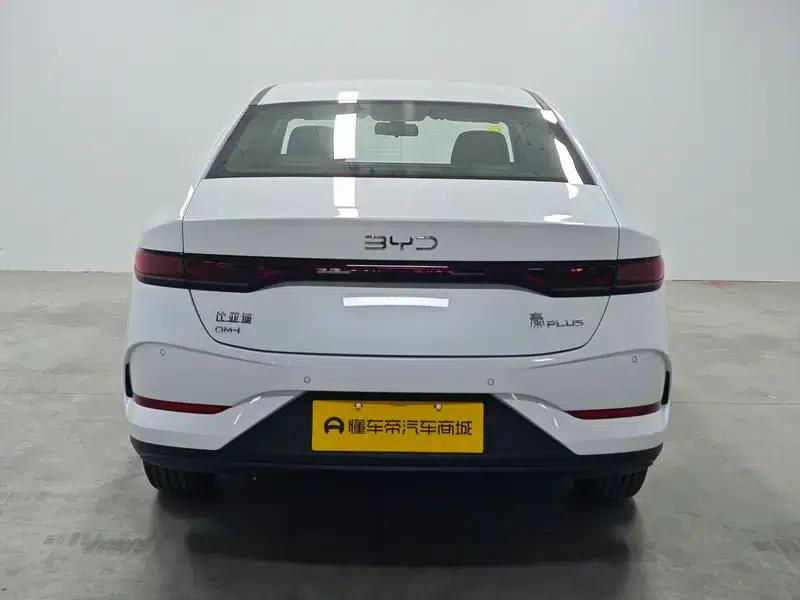 Qin PLUS DM 2025 Smart Driving Edition DM-i 128KM Progressive Model — миниатюра 6
