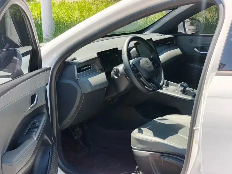 Qin PLUS DM 2025 Intelligent Driving Edition DM-i 55KM Leading Model — миниатюра 8
