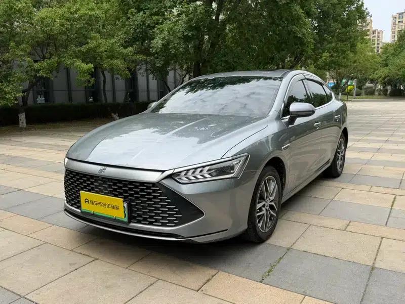 Qin PLUS DM 2023 DM-i Champion Edition 120KM Super Model — миниатюра 1
