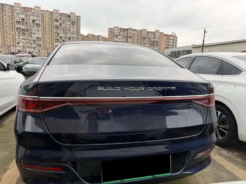 Qin PLUS DM 2023 DM-i Champion Edition 55KM Leading Model — миниатюра 5