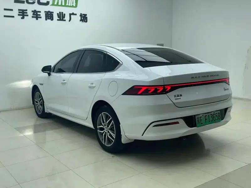 Qin PLUS DM 2023 DM-i Champion Edition 120KM Super Model — миниатюра 3