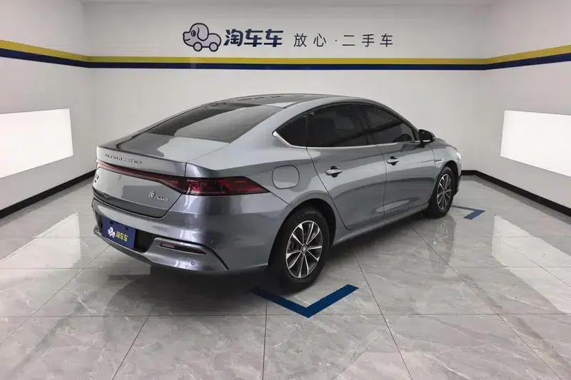 Qin PLUS DM 2024 Glory Edition DM-i 55KM Leading Model — миниатюра 3