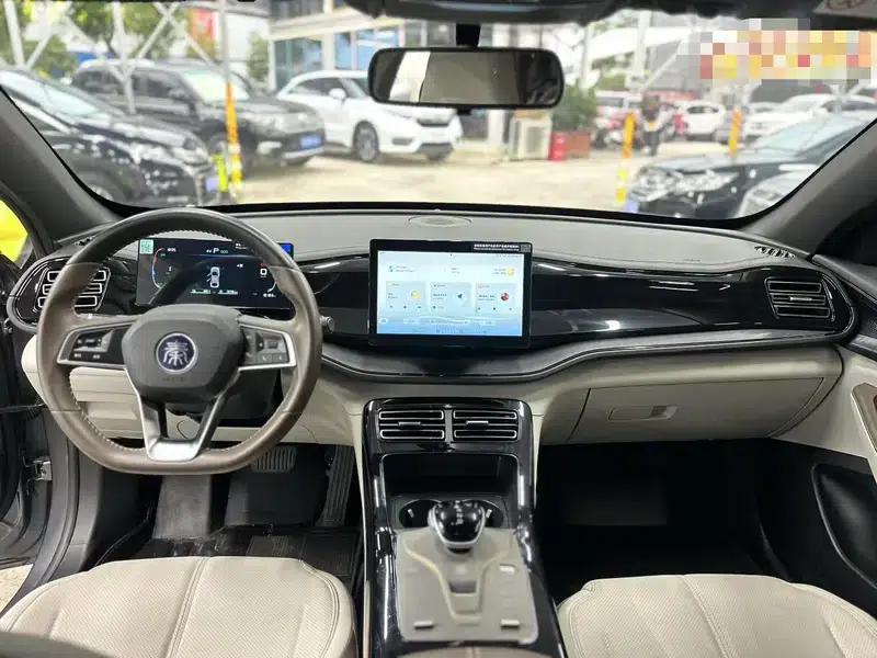 Qin PLUS DM 2023 DM-i Champion Edition 55KM Leading Model — миниатюра 7