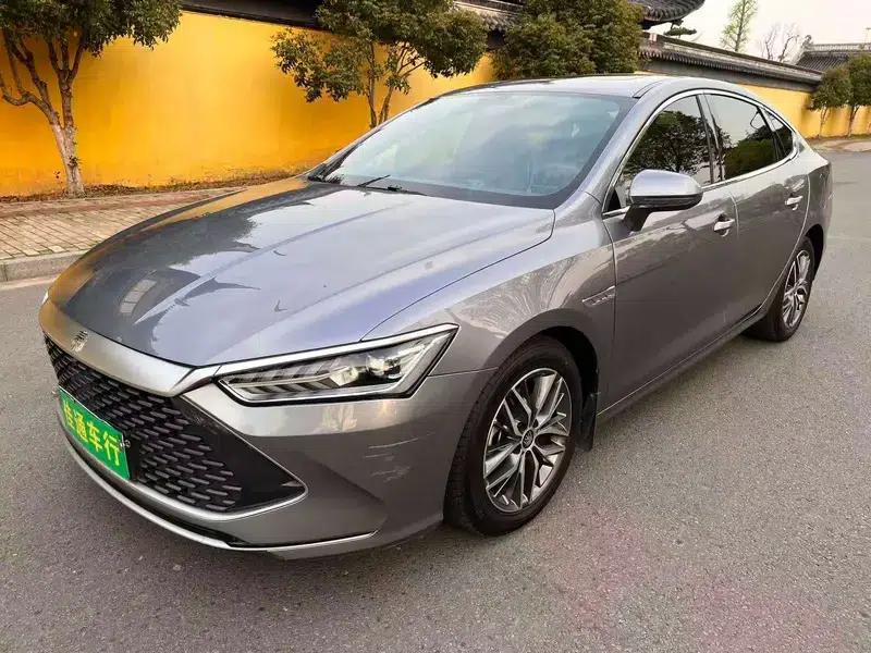 Qin PLUS DM 2021 DM-i 55KM Flagship Edition — миниатюра 1