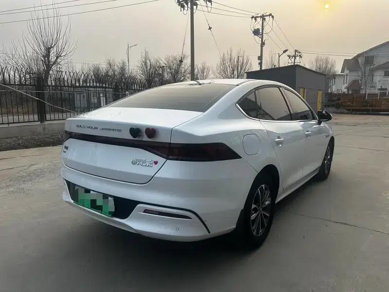 Qin PLUS DM 2024 Glory Edition DM-i 55KM Leading Model — миниатюра 6