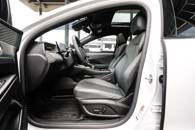 Qin PLUS DM 2025 Intelligent Driving Edition DM-i 120KM Superior Model — миниатюра 20