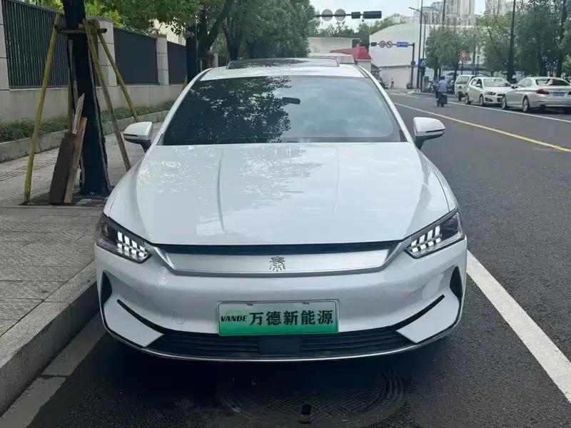 Qin PLUS EV 2023 500KM Travel Edition — миниатюра 2