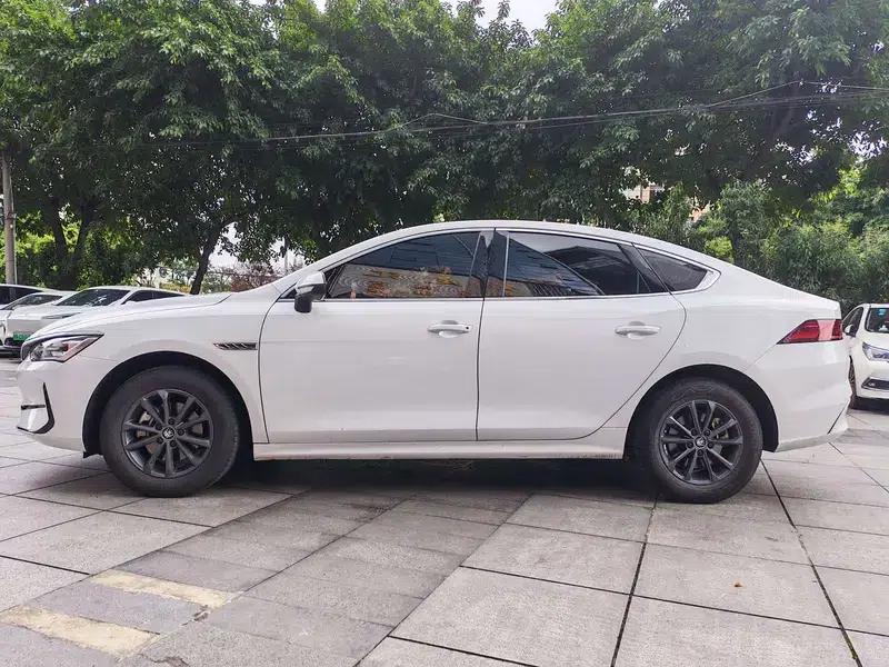 Qin PLUS EV 2025 510KM Travel Edition — миниатюра 3