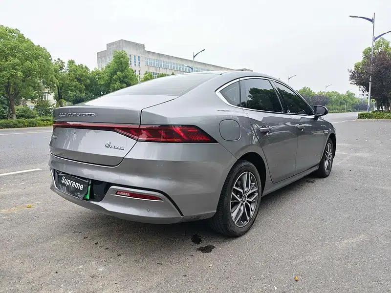 Qin PLUS EV 2023 Champion Edition 420KM Superior Model — миниатюра 6