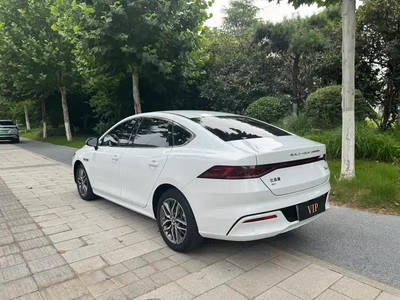 Qin PLUS EV 2021 400KM Luxury Edition — миниатюра 4