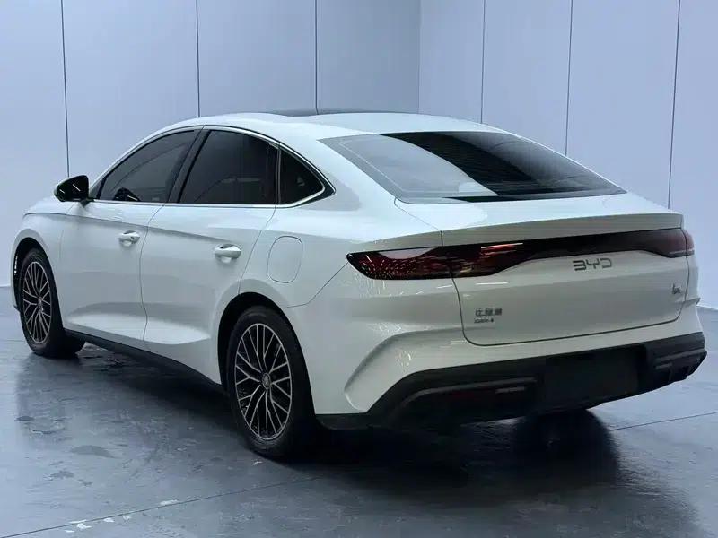 Qin L DM 2024 DM-i 120KM Excellent Edition — миниатюра 5
