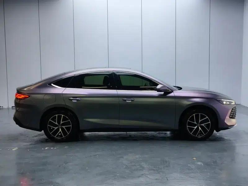 Qin L DM 2024 DM-i 120KM Super Edition — миниатюра 8