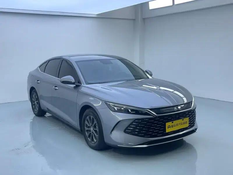 Qin L DM 2024 DM-i 80KM Leading Edition — миниатюра 3