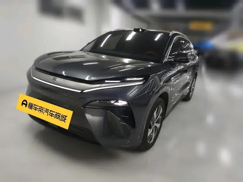 Tang L EV 2025 670KM Rear-wheel Drive LiDAR Flagship Model — миниатюра 1