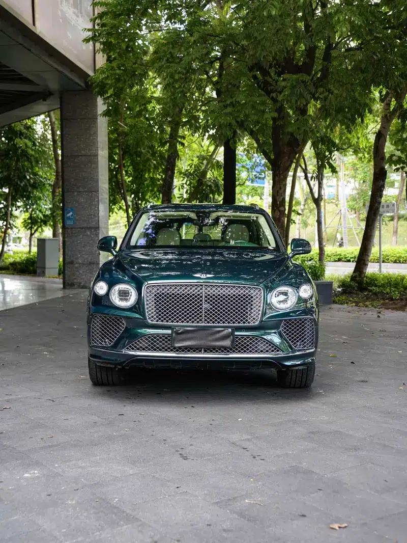 Bentayga 2021 4.0T V8 — миниатюра 2