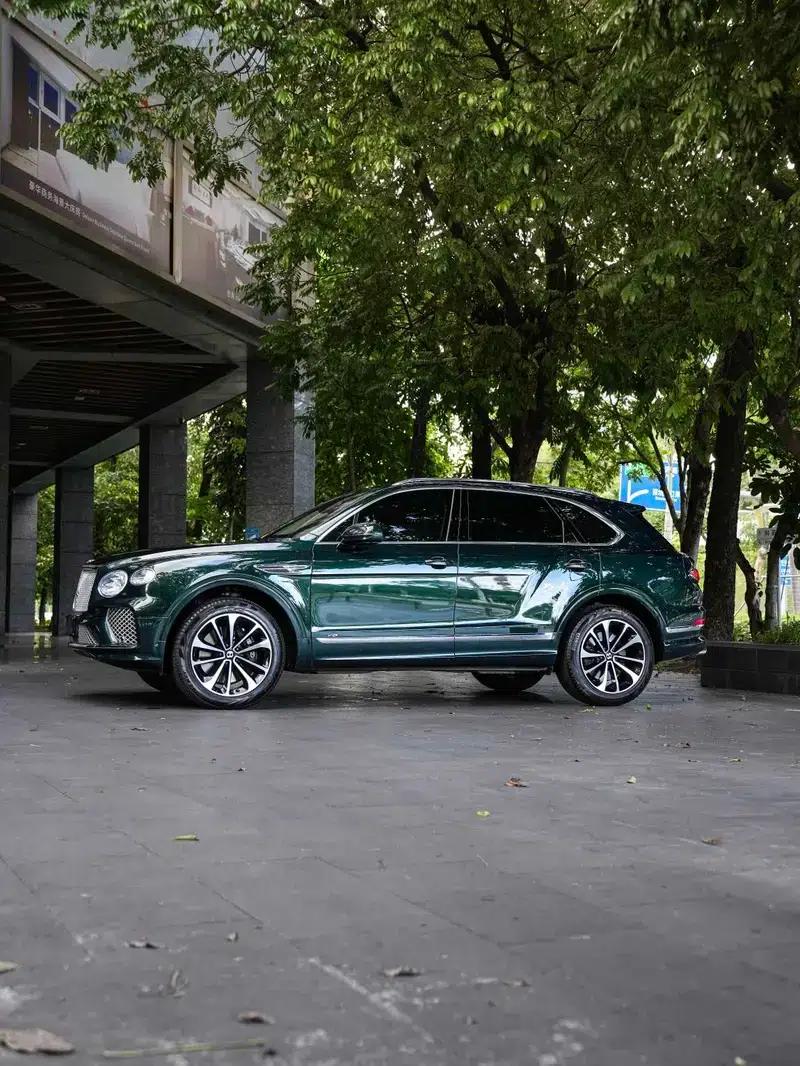 Bentayga 2021 4.0T V8 — миниатюра 3