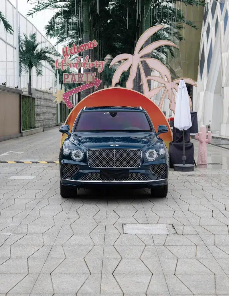 Bentayga 2022 4.0T V8 — миниатюра 2