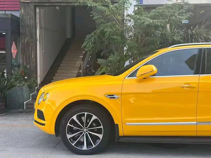 Bentayga 2021 4.0T V8 — миниатюра 5