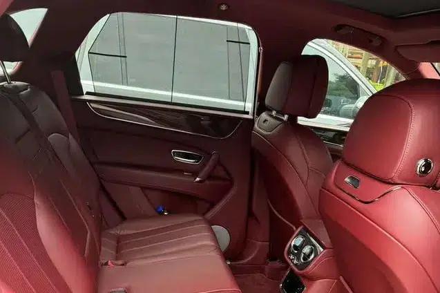 Bentayga 2021 4.0T V8 — миниатюра 9