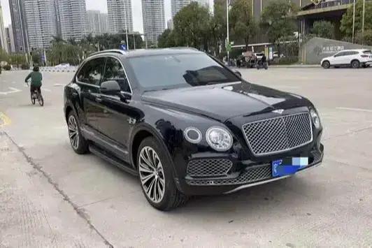Bentayga 2018 4.0T V8 — миниатюра 3