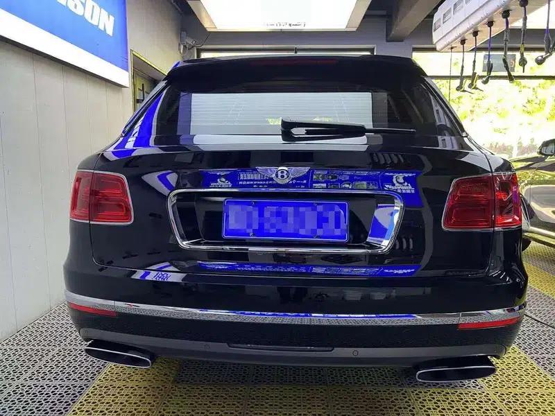 Bentayga 2017 6.0T Standard Edition — миниатюра 3