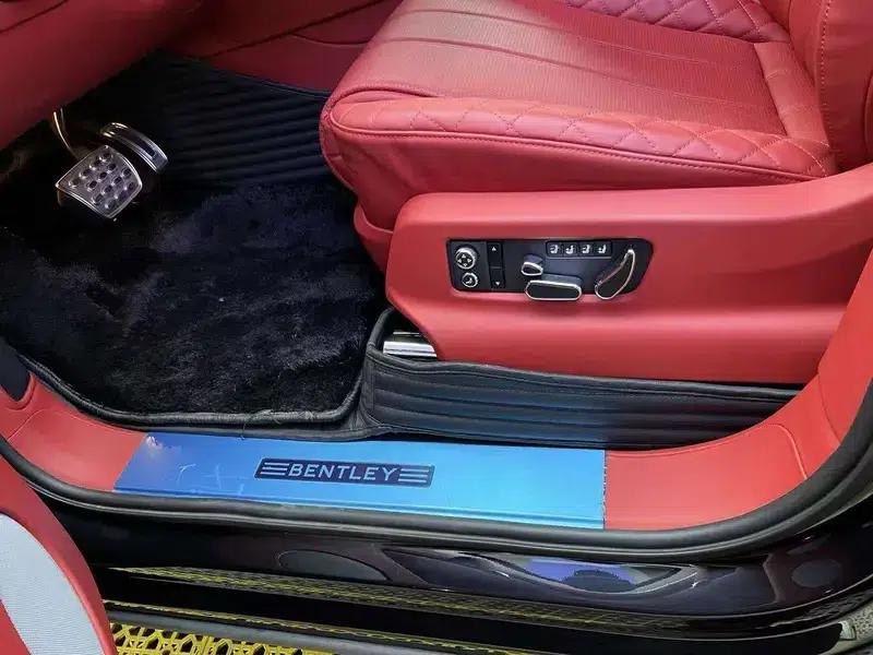 Bentayga 2017 6.0T Standard Edition — миниатюра 5