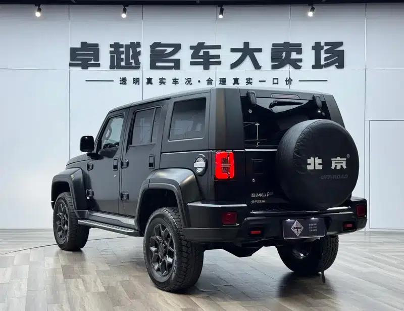 Beijing BJ40 2021 2.3T Automatic 4WD Blade Hero Edition Supreme Model — миниатюра 5