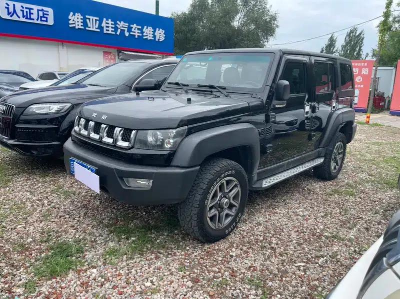 Beijing BJ40 2016 40L 2.3T Automatic 4WD Premium Edition — миниатюра 1