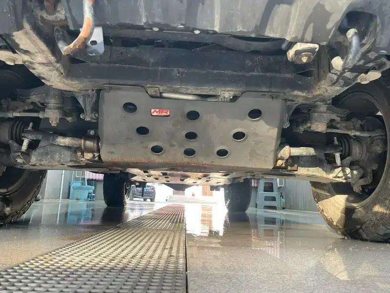 Beijing BJ40 2016 40L 2.3T Automatic 4WD Premium Edition — миниатюра 5