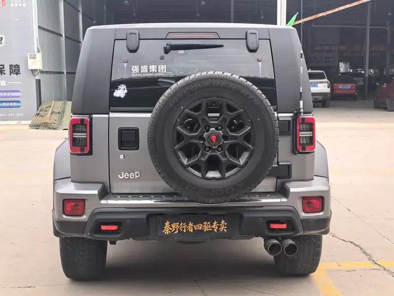 Beijing BJ40 2022 2.0T Automatic 4WD Rally Champion Edition — миниатюра 5