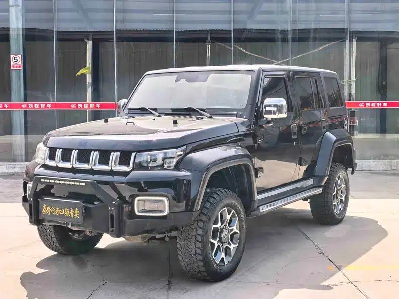 Beijing BJ40 2019 PLUS 2.3T Automatic 4WD Premium Edition (National VI Emission Standard) — миниатюра 1