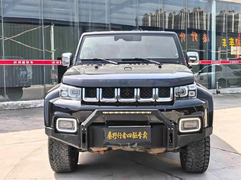 Beijing BJ40 2019 PLUS 2.3T Automatic 4WD Premium Edition (National VI Emission Standard) — миниатюра 2