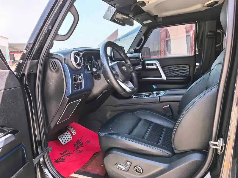 Beijing BJ40 2019 PLUS 2.3T Automatic 4WD Premium Edition (National VI Emission Standard) — миниатюра 8