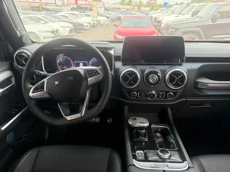 Beijing BJ40 2024 2.0D Automatic 4WD Blade Hero Glory Edition — миниатюра 12